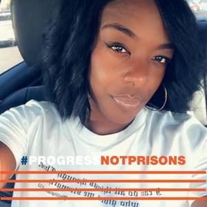 Meet your Posher, Latiah